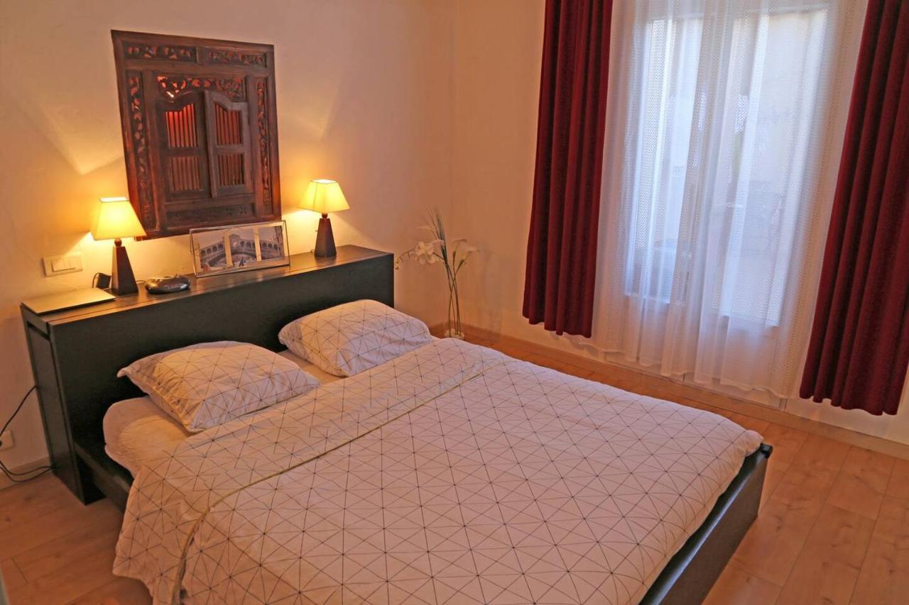 Grand Appartement Sur Canal A 2 Pas Du Centre Ville De Sète Exteriér fotografie
