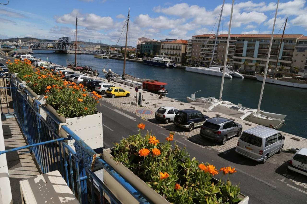 Grand Appartement Sur Canal A 2 Pas Du Centre Ville De Sète Exteriér fotografie