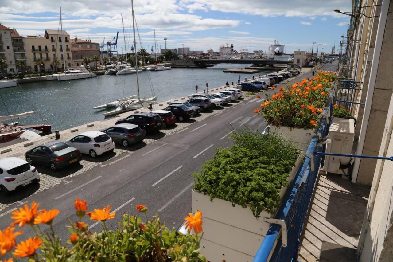 Grand Appartement Sur Canal A 2 Pas Du Centre Ville De Sète Exteriér fotografie